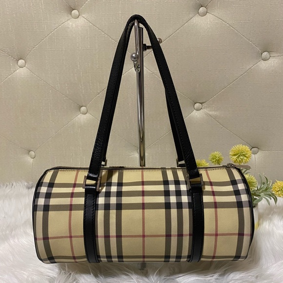 Burberry Handbags - Authentic Burberry Nova check Papilion